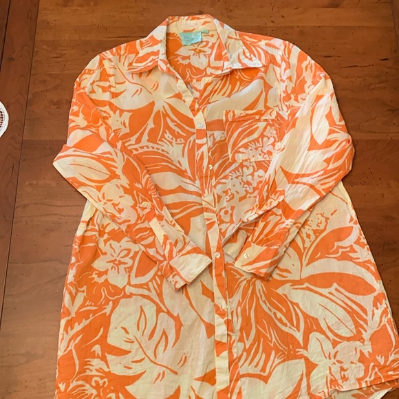 Beach Coverup or Top - Picture 1 of 10